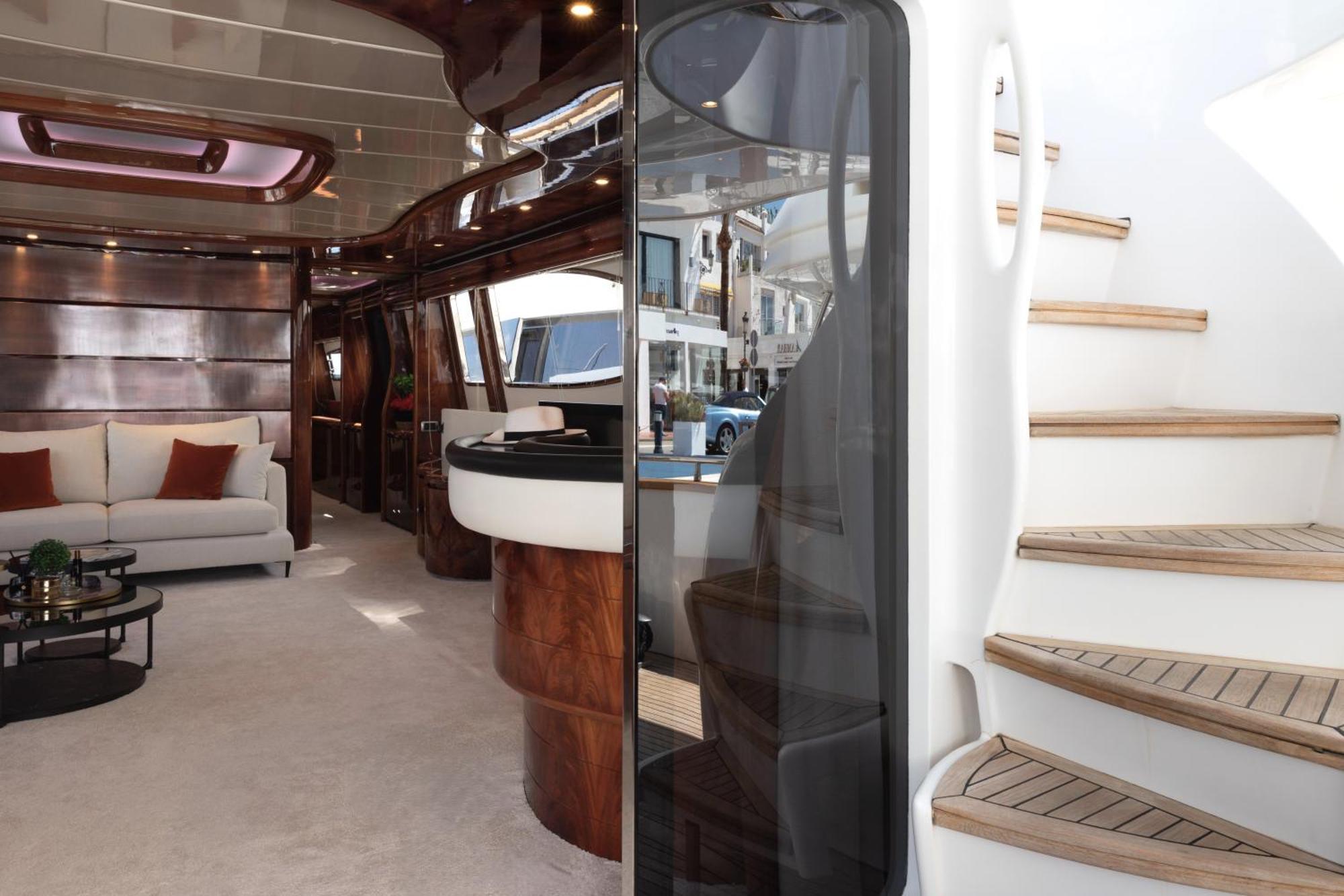 Hotel Super Yacht Located In Puerto Banus Marbella Exterior foto
